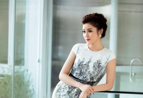 Huyền My gợi ý set đồ tinh tế khi Thu về