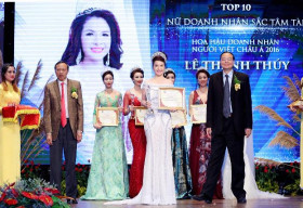 Hoa hậu Lê Thanh Thúy bất ngờ được vinh danh Nữ doanh nhân Sắc Tâm Tài
