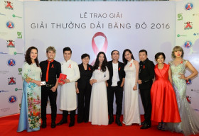 Dải băng đỏ 2016: ‘Giấc mộng đẹp’ vào ngày mai đẩy lùi HIV/AIDS ra khỏi Việt Nam