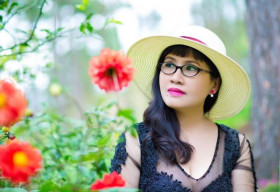 Nhà báo Ngô Bích Phượng: Vẽ lại chân dung cuộc đời bằng nghệ thuật