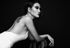 Phi Ngọc Ánh sang Hàn Quốc tranh giải với sao lớn