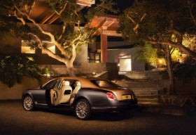 Bentley Mulsanne Extended Wheelbase được vinh danh ‘chiếc xe đẳng cấp nhất’