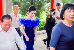 Hoa hậu Janny Thuỷ Trần: Mong ước làm nhiều việc thiện nguyện hơn trong năm 2017