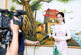Dương Kim Ánh tung bộ đôi MV Xuân dành tặng khán giả