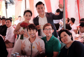 Đám cưới Lê Dương Bảo Lâm: Dàn sao hài quậy tưng mừng đồng nghiệp ‘thoát ế’