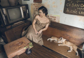 Phương Vy khỏe vẻ đẹp cổ điển trước khi cùng chồng ‘tái xuất’