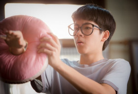‘Bí mật dậy thì’ – Phim học đường ‘hài bựa’ của điện ảnh Thái Lan 2017