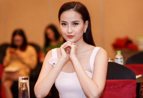 Khánh Ngân đại diện Việt Nam thi Hoa hậu Hoàn Cầu 2017 tại Albanial