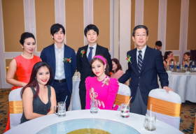 Mỹ phẩm Thái Lan Hương mừng kỷ niệm 1 năm ra mắt thương hiệu Olive Manon