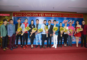 Đông đảo nghệ sĩ Việt chúc mừng khai trương công ty truyền thông Hoàng Duy