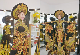 Phi Thanh Vân đẹp quyền lực trong trang phục truyền thống thi Hoa hậu