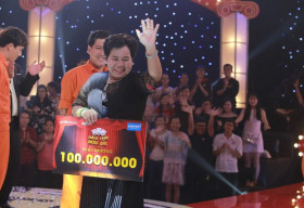 Cô bán chè Củ Chi chiến thắng 100 triệu tại Thách Thức Danh Hài