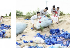 Á hậu Mrs. Planet Trần Vân Anh cùng chồng con chụp ảnh bảo vệ môi trường