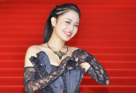 Nữ hoàng phim cấp 3 Nhật Bản Aoi Sora đã kết hôn