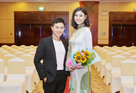Top 5 Hoa hậu Việt Nam Đỗ Hà thân thiết cùng NTK Ngô Nhật Huy dự sự kiện