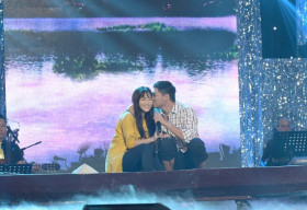 Minh Luân tình tứ hôn Jang Mi trên sân khấu Cặp đôi vàng