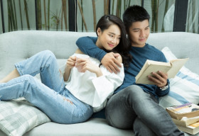 Nhã Phương tình tứ đầy hạnh phúc bên Cường Seven
