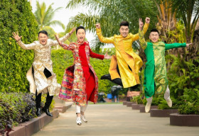 Ưng Hoàng Phúc cùng các thành viên 1088 hội ngộ vui xuân