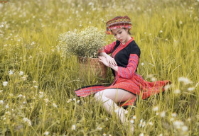 Người đẹp phố biển 2016 My Oanh e ấp giữa núi rừng Tây Bắc