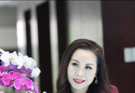‘Nữ hoàng doanh nhân’ Kim Chi: Phụ nữ tự tin, yêu đời đều đẹp