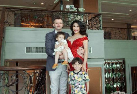 Hoa khôi Hương Hoàng được chồng con tháp tùng đi Thái Lan chấm giải Hoa hậu
