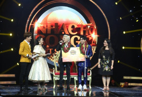 Vicky Nhung – Thanh Sang đăng quang quán quân Nhạc hội song ca mùa 2