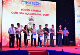 NTK Việt Hùng ngồi ghế nóng Miss HUTECH 2019