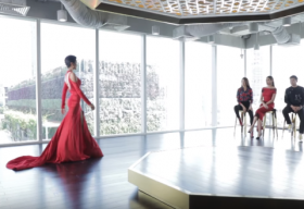 Á hậu Hoàng Yến và Lệ Hằng thẳng tay ‘chặt chém’ khi xem H’Hen Niê catwalk