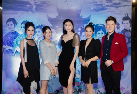  Cao Thái Hà diện váy xẻ cao quyến rũ ra mắt vai diễn web drama đầu tay ‘Bí mật Trường Sanh Cung’  