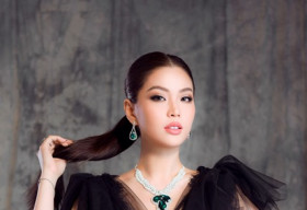 Diễm Trang tung bộ ảnh đầy sắc sảo đón sinh nhật tuổi 28