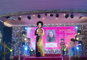 Top 25 nữ doanh nhân lộng lẫy trong Áo dài Việt Hùng trên sân chơi ‘Nữ hoàng Tài năng và Sắc đẹp 2019’
