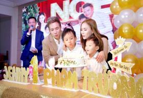 Vợ chồng Lý Hải trốn con đi dự thôi nôi con gái Phạm Trưởng