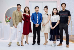 Lan Phương, Đoàn Thanh Tài, Hồ Bích Trâm và Đàm Quang Phúc rủ nhau đi nâng cấp vòng một