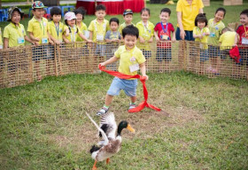 Kết thúc ‘Festival Văn hóa truyền thống Việt 2019’ – BTC trao học bổng cho trẻ em khuyết tật