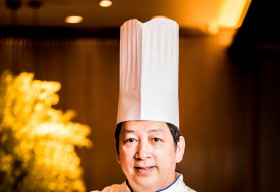 Thêm đầu bếp sao Michelin mang tinh hoa ẩm thực đến The Reverie Saigon