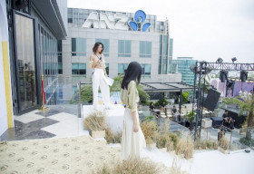 Lại Thanh Hương làm đạo diễn catwalk cho show của NTK Vincent Đoàn