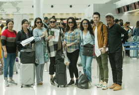 Nam Cường ‘phờ phạc’ vì chạy show quá nhiều