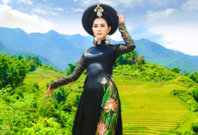 DVĐA Thùy Trang khoe vẻ đẹp huyền ảo giữa đất trời Sa Pa