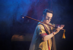 Huỳnh Lập bị khán giả lầm tưởng là Pháp Sư thật sự ngoài đời