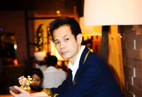 NTK Hoàng Hải mở màn Aquafina Tuần lễ Thời trang Quốc tế Việt Nam Thu Đông 2019
