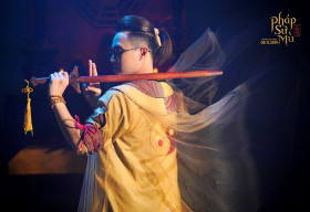 Ngày đầu ‘hạ cánh’ ở rạp khắp cả nước, ‘Pháp sư mù’ ‘chìm’ trong cơn mưa lời khen