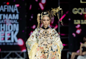 Võ Hoàng Yến được vinh danh ‘The Most Influential Model’ tại Vietnam Fashion Awards 2019