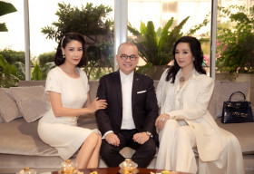 Hoa hậu Hà Kiều Anh, Giáng My và NTK Công Trí dự tiệc trà của doanh nhân Nam Phố Xinh   