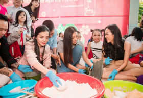 Hoa hậu Tiểu Vy, Á hậu Thuý An giản dị gói bánh chưng tặng trẻ em nghèo