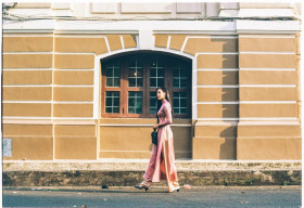 ‘Sống lại’ Tết xưa cùng chất liệu nhung – gấm đầy mê hoặc