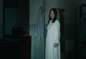 Nhã Phương tái xuất với vai diễn bí ẩn bên Trương Thế Vinh