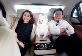 Diễn viên Kiều Linh được ông xã Mai Sơn tặng ‘xế hộp’ hơn 5 tỉ đồng