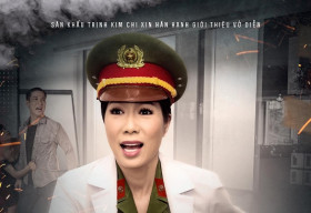 NSƯT Trịnh Kim Chi nhận Huy chương Vàng với vai diễn Chiến sĩ Công An Nhân Dân