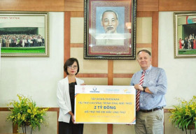 Tập đoàn Phenikaa trao tặng 2 tỷ đồng cho chương trình Ông Mặt Trời hỗ trợ trẻ em mắc bệnh ung thu
