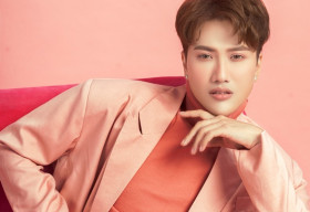 Diễn viên, người mẫu Kim Joo đẹp tựa nam thần khiến hội chị em mê mẩn